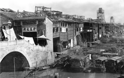 Vue de Canton, Chine, c.1900